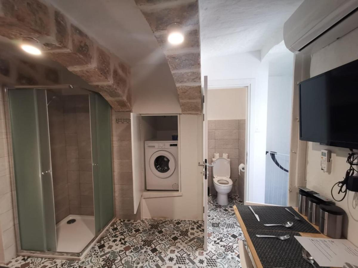 Studio Apartment In 발레타 외부 사진